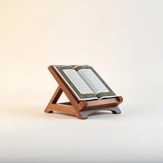Handcrafted Wooden Quran Stand (Rehal) — Crafurn